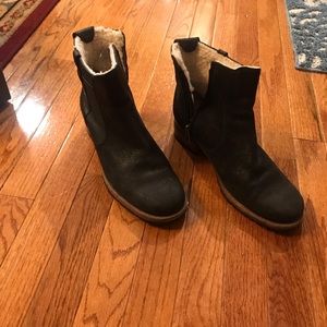 Ugg black boots